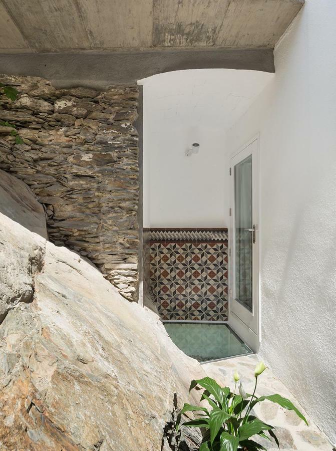 Centric Townhouse With Sea View - Casa Marta Βίλα Cadaqués Εξωτερικό φωτογραφία