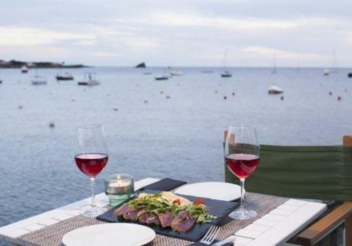 Centric Townhouse With Sea View - Casa Marta Βίλα Cadaqués Εξωτερικό φωτογραφία